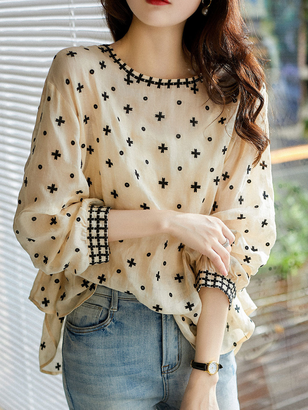 Alexa Classic Embroidered Round Neck Puff Sleeve Top