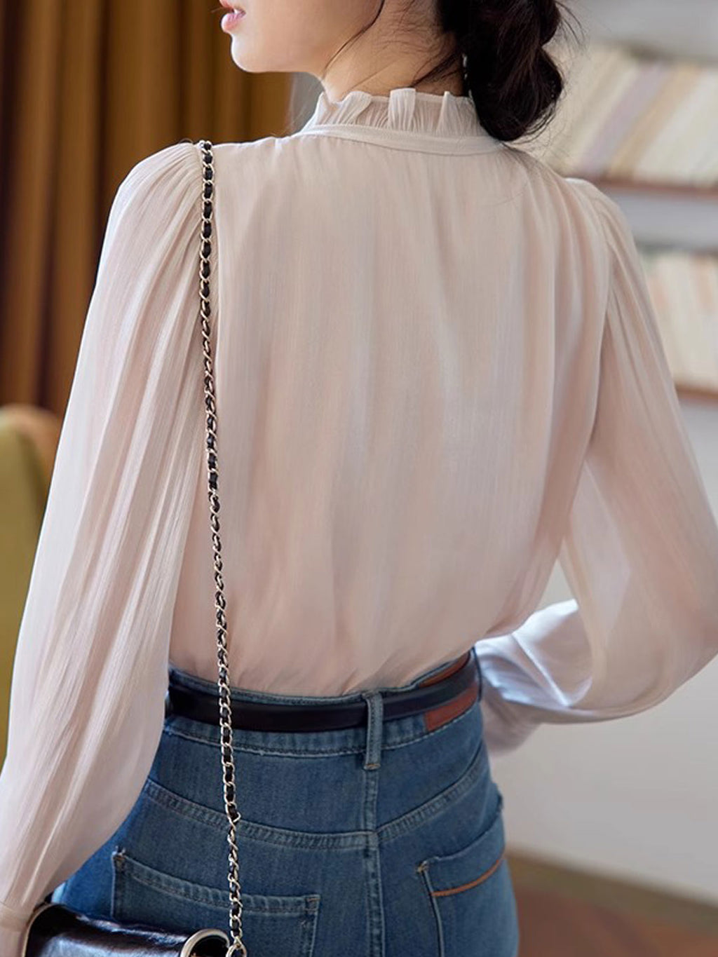 Makayla Elegant V-Neck Pleated Floral Shirt